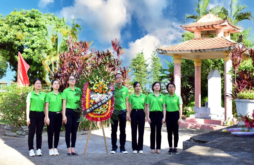 Thương binh liệt sĩ